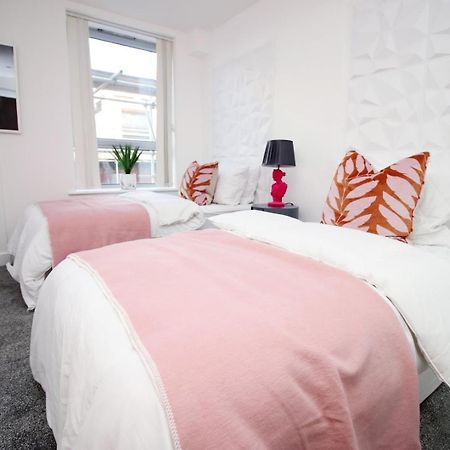 2Br Near City Centre บริสตอล ภายนอก รูปภาพ